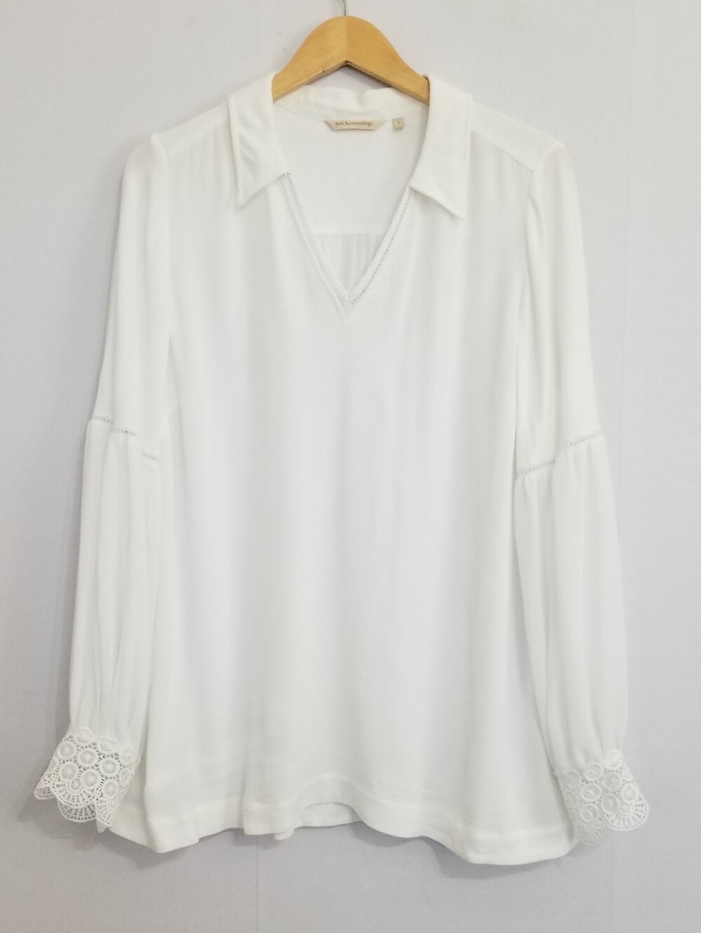 Soft Surroundings White V-Neck Collared Tunic Top Size Large